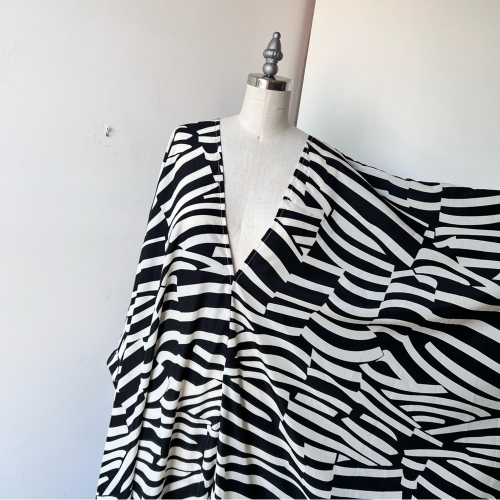 Zebra Like Tunic Size 3x Or One Size - image 6